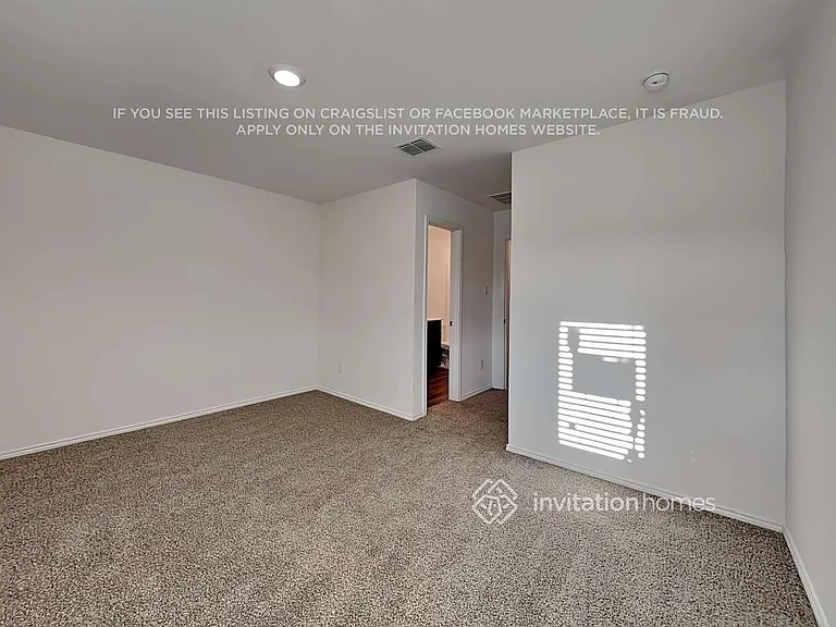 3067 Wallace Wells Ct — Photo 4