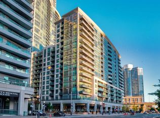 25 Lower Simcoe St #305, Toronto, ON M5J 3A1