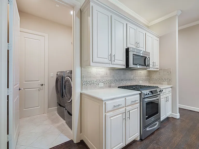 5001 Meridian Ln #2103 — Photo 12