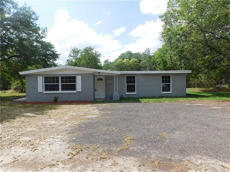 1st image of 3433 Oakwood Dr