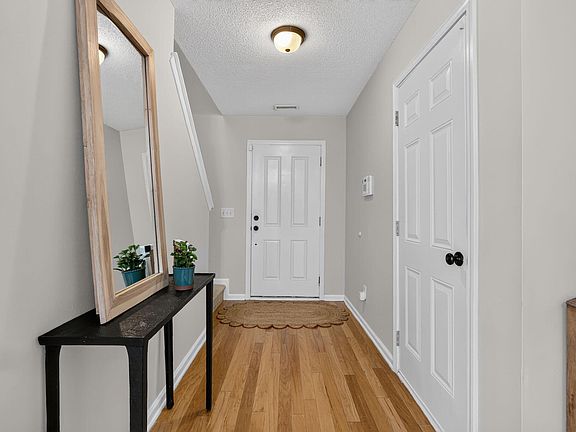 4th image of 4508 Arcaro Dr