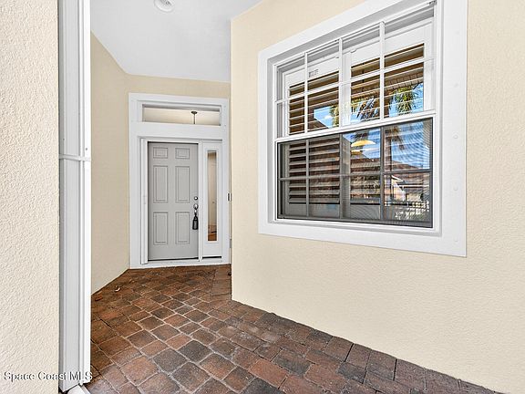 3rd image of 1406 Ballinton Dr
