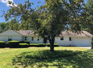 663 Tinkham Rd, Wilbraham, MA 01095