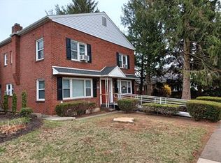 227 W Areba Ave APT A, Hershey, PA 17033