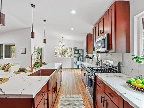 11-3860 Jade Ave, Volcano, HI 96785