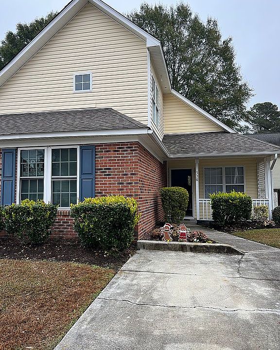 1st image of 338 Saint Rosea Rd