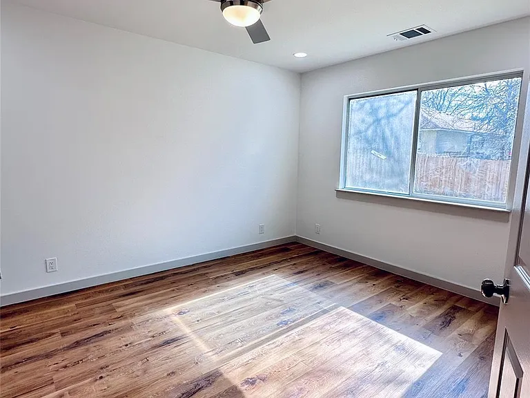 109 High Point Blvd — Photo 10
