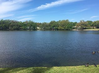 1920 Clearview Lake Dr, Clearwater, FL 33755