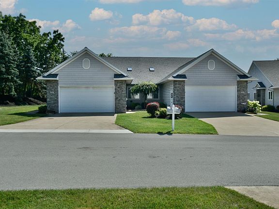 3rd image of 761 N Hidden Harbor Dr
