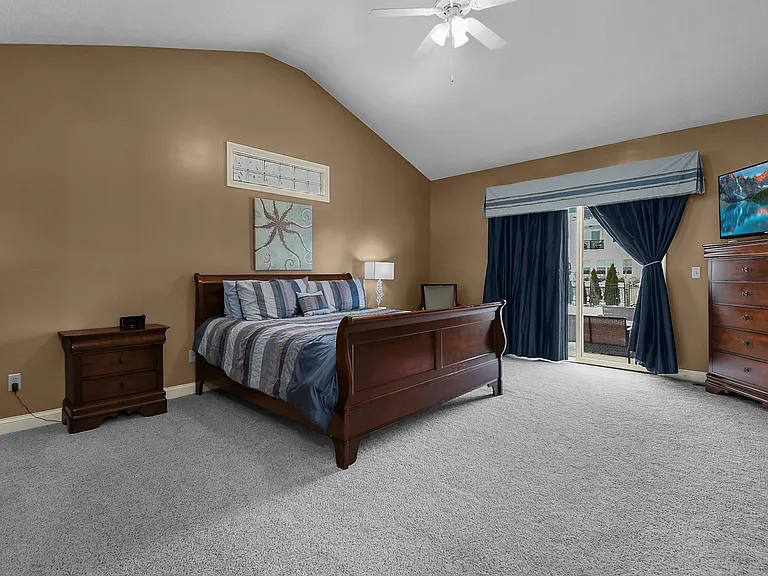 5464 Sandy Dr — Photo 17