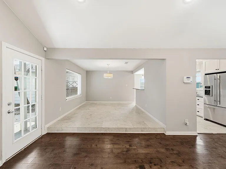 2502 Hollow Hook Rd — Photo 16