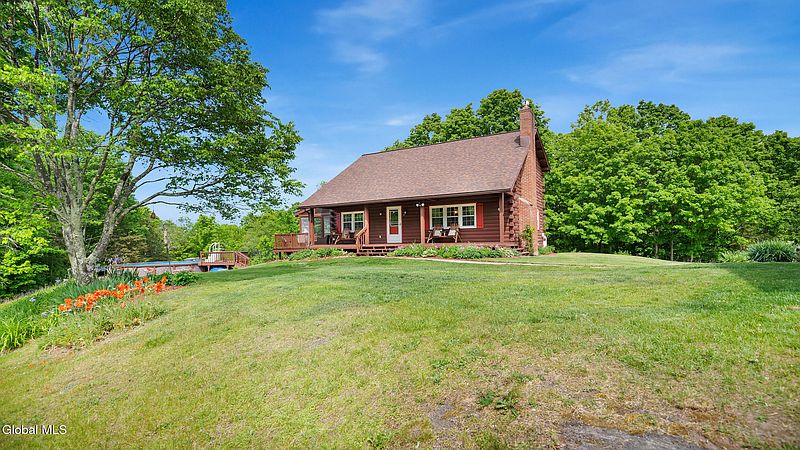 5th image of 538 Pleasant Valley Road