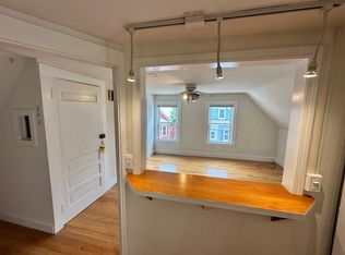 10 Stanford Ter #3, Somerville, MA 02143