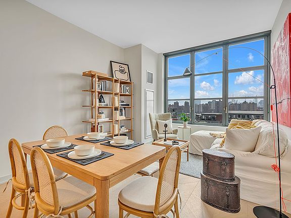 2nd image of 85 Jay St #8B