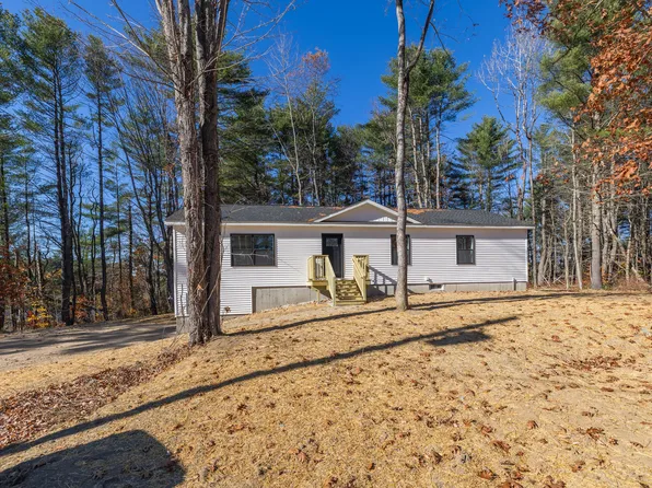 2 Streamside Drive, Lewiston, ME 04240