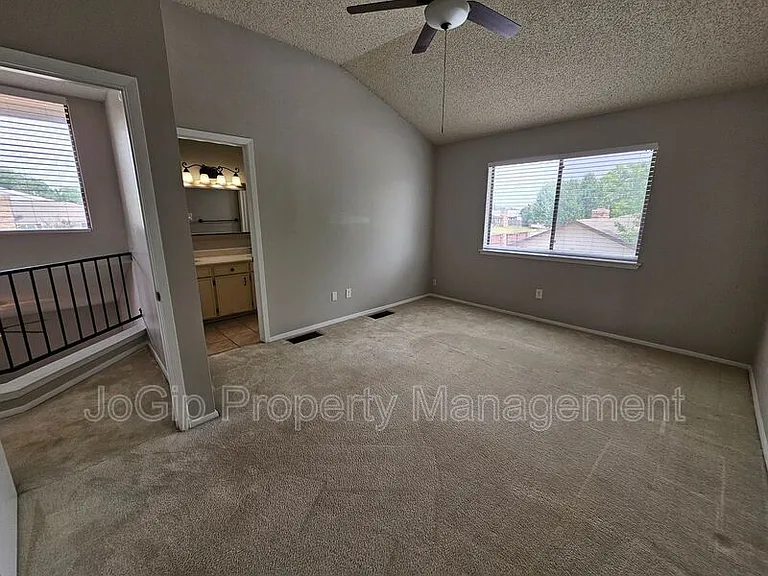 601 Harvest Hill St — Photo 23