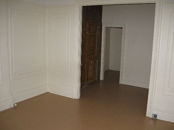 5th image of 23 Newell St APT 1