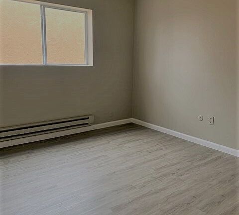 5th image of 212 General Stilwell St NE