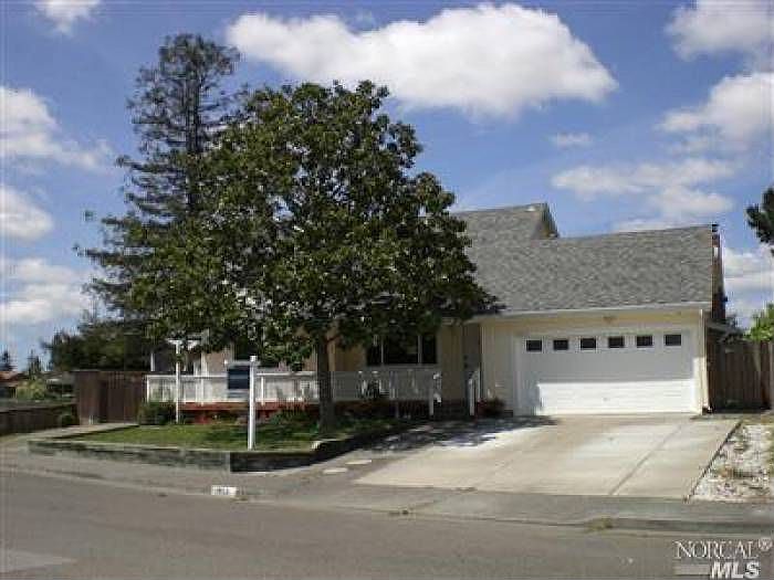 1st image of 1653 Acapulco Ct