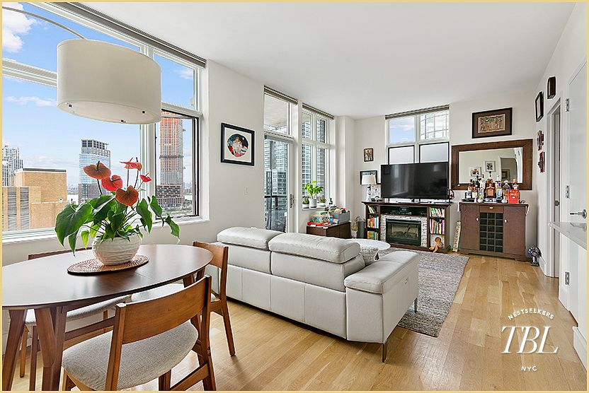 1st image of 226 50th Ave #11A