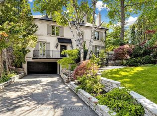 27 Strathgowan Cres, Toronto, ON M4N 2Z6