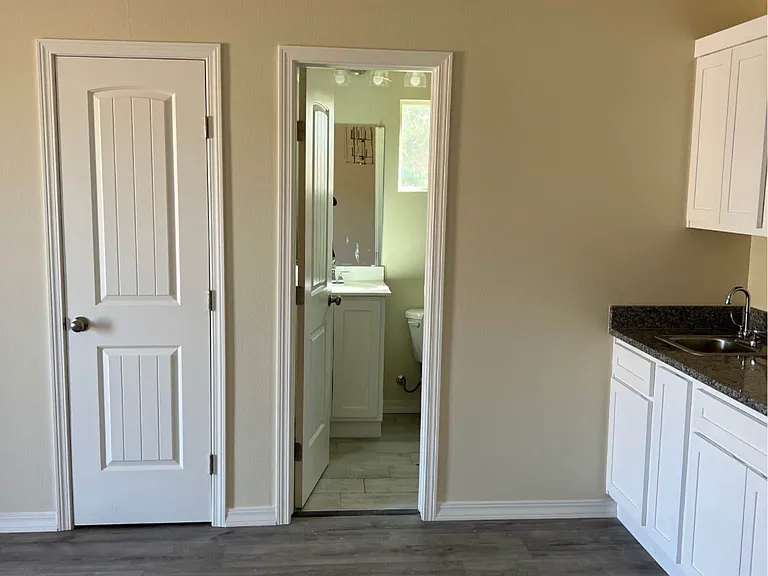 14640 Pasaje Pl — Photo 2