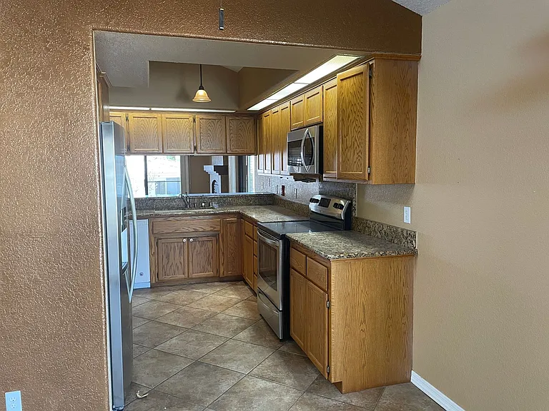 375 London Bridge Rd #39 — Photo 18