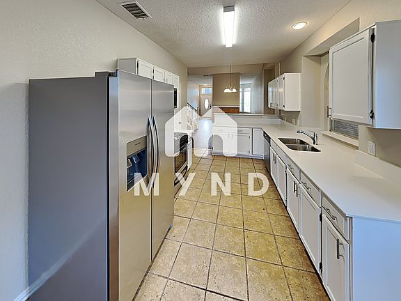 5th image of 2341 Baretta Dr