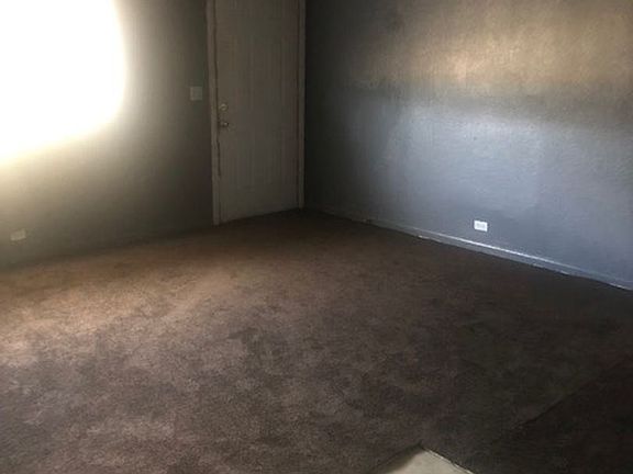 5th image of 4402 Westwood Park Dr