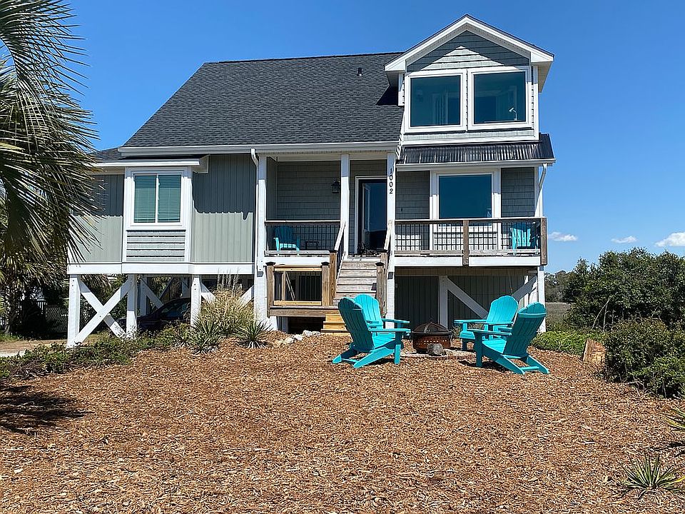 1st image of 1002 W Pelican Dr