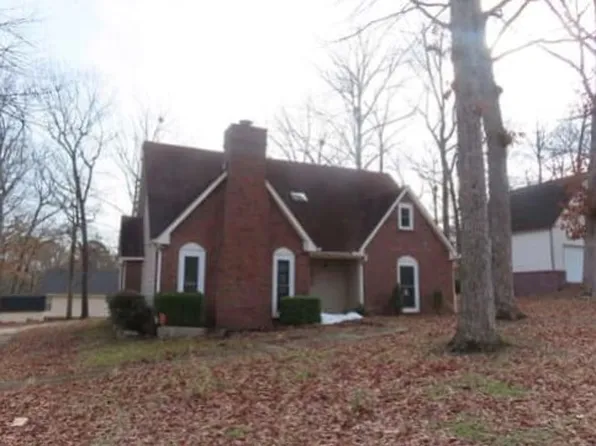 1908 Debswood Dr, Bryant, AR 72022