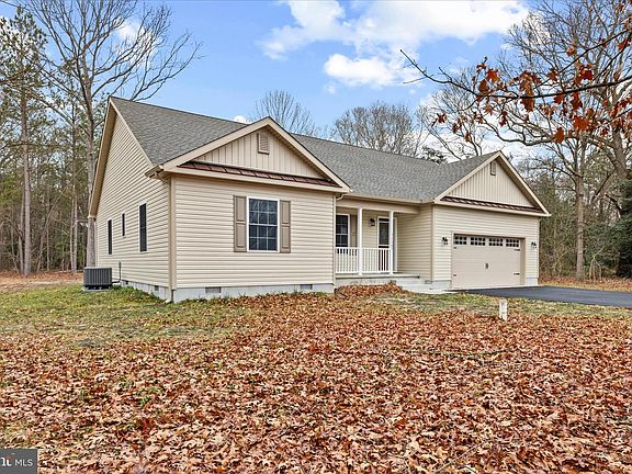 3rd image of 11507 Ashwood Way