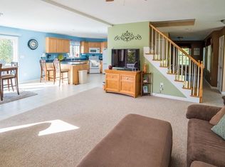 228 Jewett Hill Rd, Ashby, MA 01431