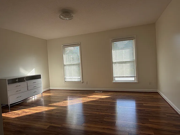 209 Marlowe Dr — Photo 16