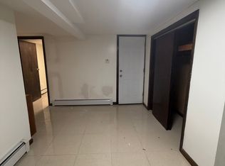 (Undisclosed Address), Richmond Hill, NY 11418