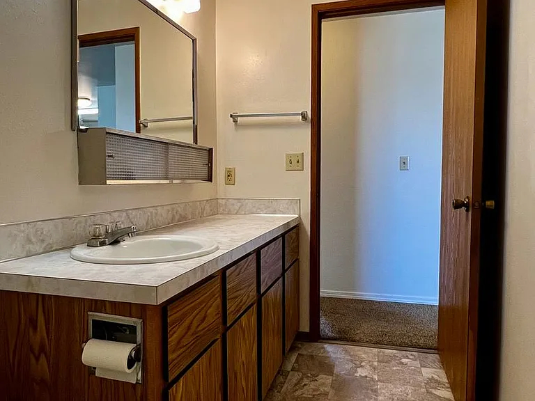 4802 Bonnie Ln — Photo 9