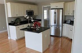 4th image of 24 Harborlight Cir