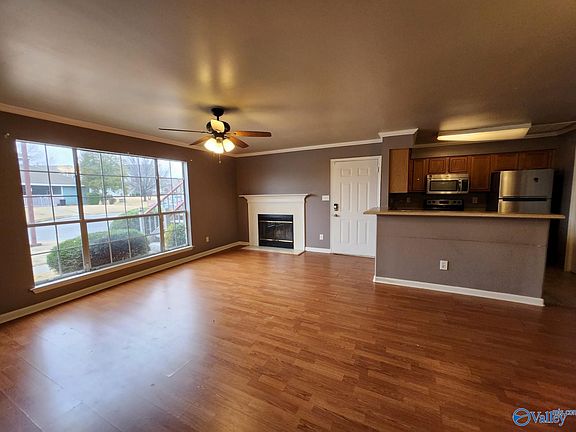 4th image of 212 Waters Edge Ln #212