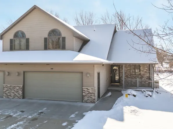 200 E North Water St, New London, WI 54961