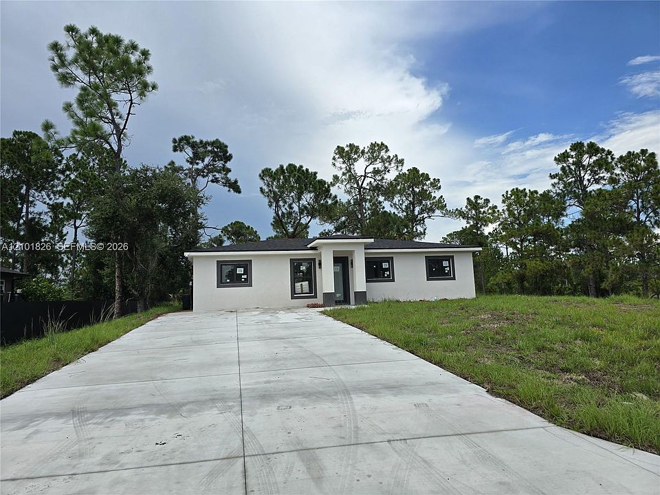 1st image of 1031 E Hansen