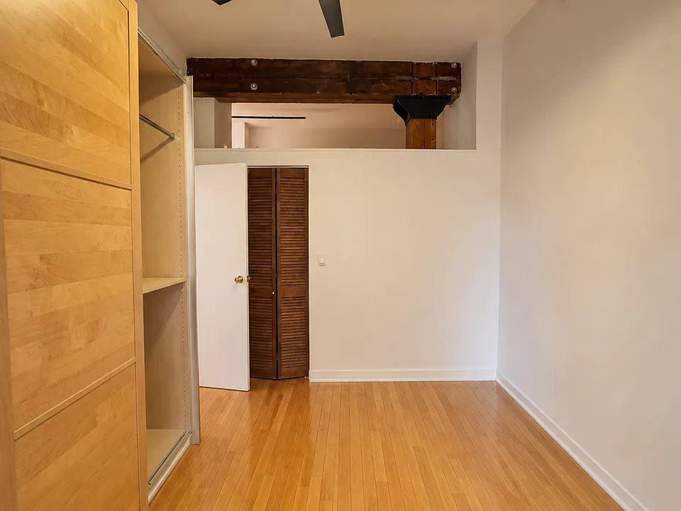 1010 Race St #6G