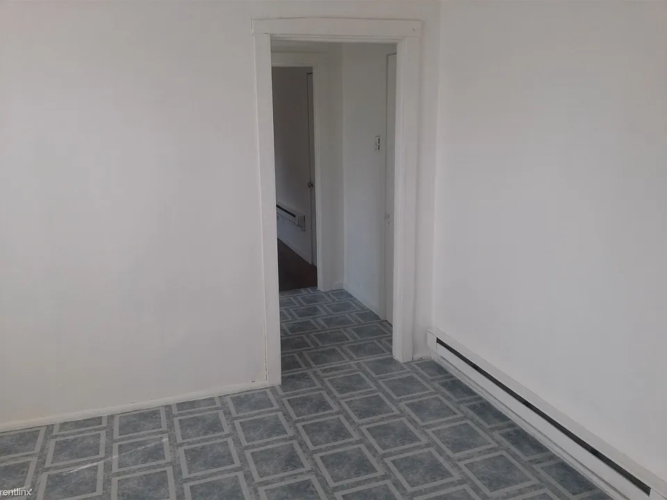 Apartment 2 (5)