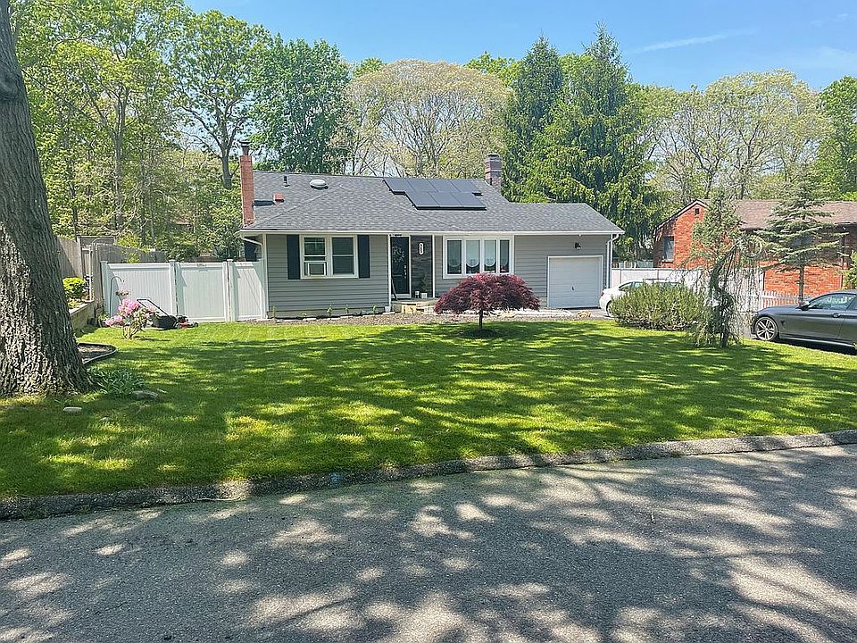 1st image of 565 Sleepy Hollow Dr