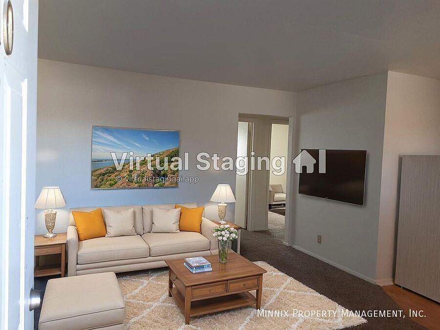 1st image of 711 S Austin Ave #102