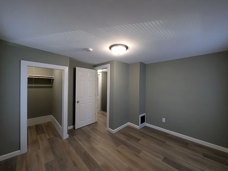 304 E Hill St — Photo 20