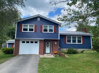 15 Vernon Ave, Rochester, NH 03867