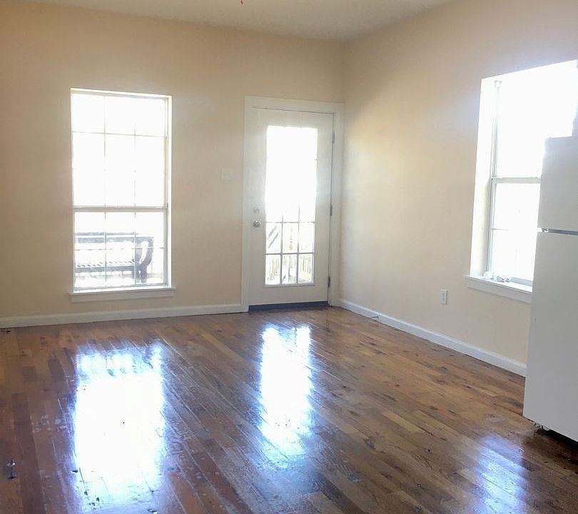 1st image of 3226 Gravier St