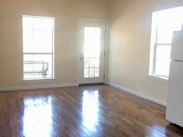 3226 Gravier St, New Orleans, LA 70119