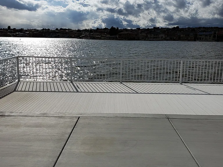 Harbor Dr — Photo 36