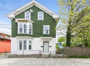 16 Carol Ct, Providence, RI 02909